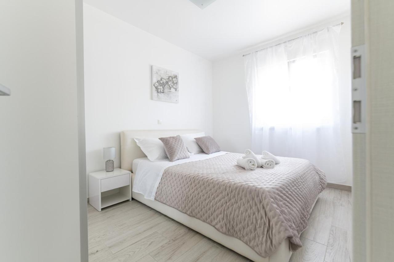 Silver Luxury Apartment Trogir Kültér fotó