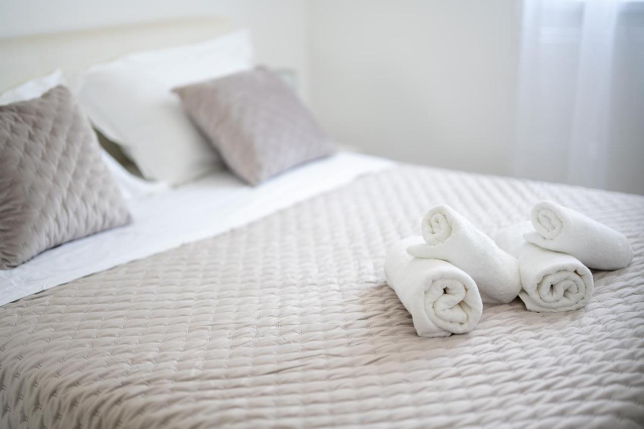Silver Luxury Apartment Trogir Kültér fotó