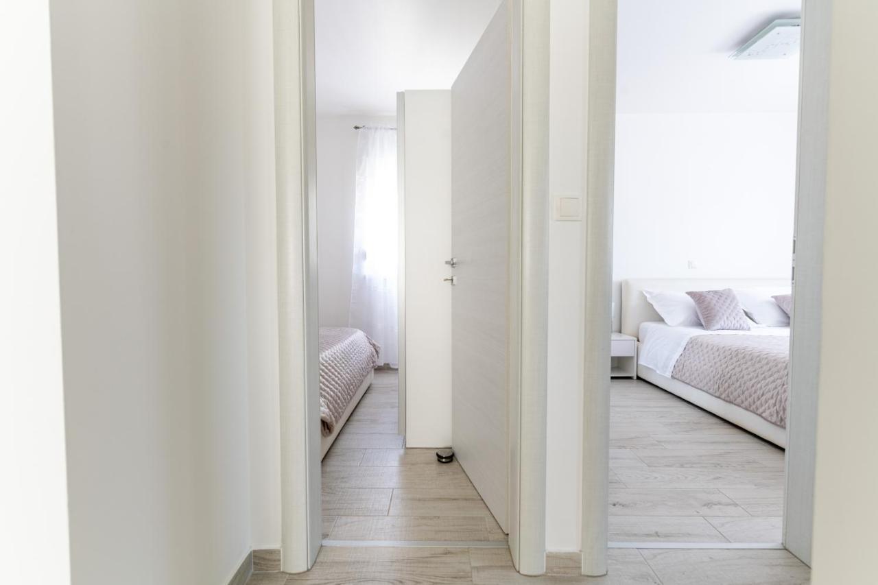 Silver Luxury Apartment Trogir Kültér fotó